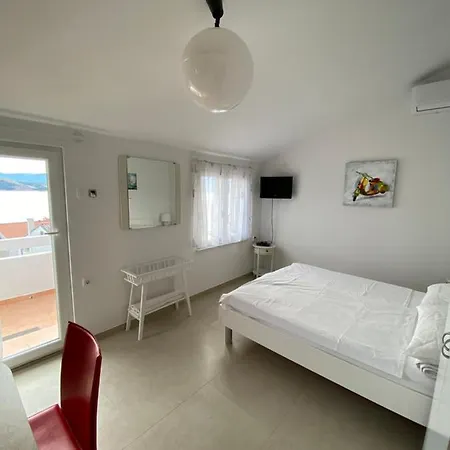 Apartmani Marko Baška Extérieur photo